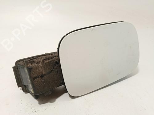 fuel-flap-renault-megane-iv-grandtour-k9amn_-2016-32326101 main image