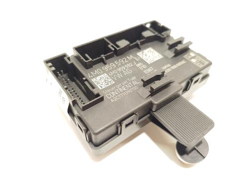 Used Electronic module AUDI E-TRON (GEN) 50 quattro (313 hp) 31093246