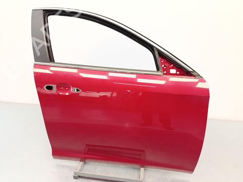 Used Right front door Right front door 37264570 37264570