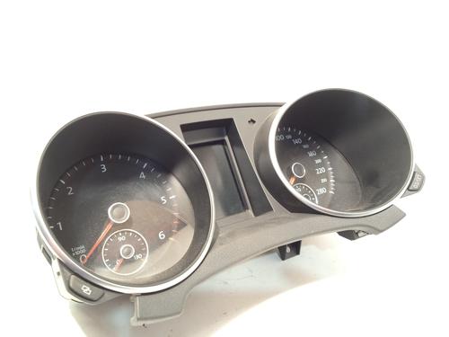 Used Instrument cluster VW GOLF VI (5K1) 2.0 TDI (140 hp) 22759396