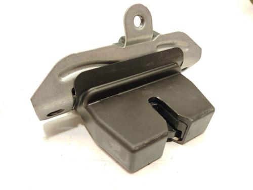 Used Tailgate lock Tailgate lock 32343504 32343504