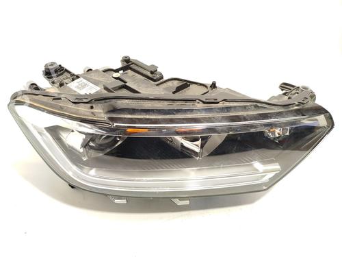 right-headlight-vw-t-roc-a11-d11-2017-31933601 main image