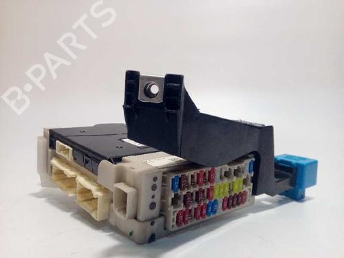 Used Fuse box TOYOTA AURIS (_E15_) 1.8 Hybrid (ZWE150_, ZWE150R) (136 hp) 4823597