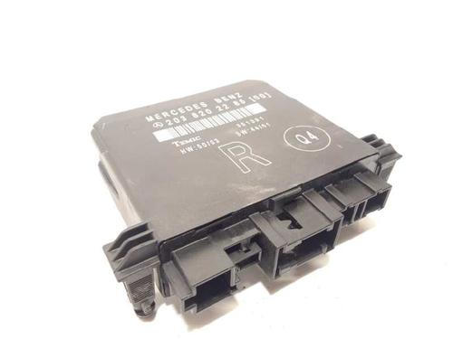 Used Electronic module MERCEDES-BENZ C-CLASS (W203) C 180 Kompressor (203.046) (143 hp) 10558303