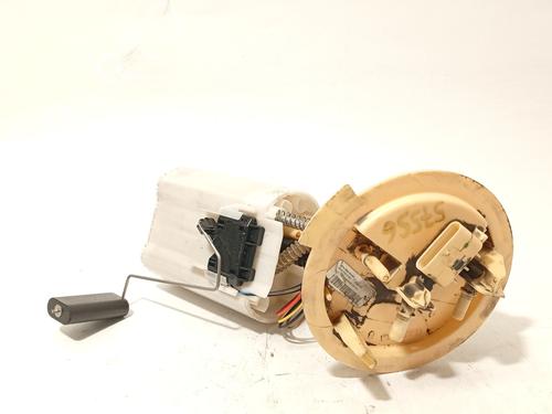 Pompe à carburant MERCEDES-BENZ A-CLASS (W176) A 160 CDI / d (176.011) (90 hp) 32673874