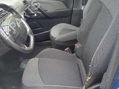 Fuse box CITROËN C4 Picasso II 1.6 BlueHDi 120 | BP17704077E1 