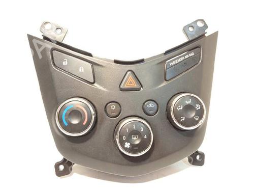 Climate control CHEVROLET AVEO Hatchback (T300) 1.2 | BP9848777I5