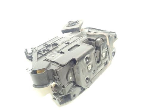 front-right-lock-seat-leon-st-5f8-20-tdi-5k1837016e-2012-2013-2014-2015-2016-2017-2018-2019-2020-18263254 main image