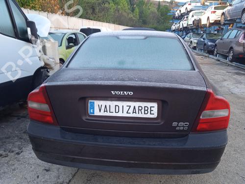 Zderzak przedni VOLVO S80 I (184) 2.5 TDI | BP30687127C7