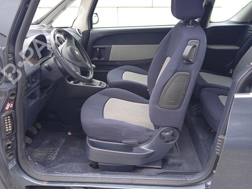 Tailgate PEUGEOT 1007 (KM_) 1.4 HDi | BP23132897C6