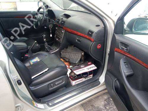 Right front door TOYOTA AVENSIS (_T25_) 2.2 D-4D (ADT251_, ADT251R) | BP18723896C3 
