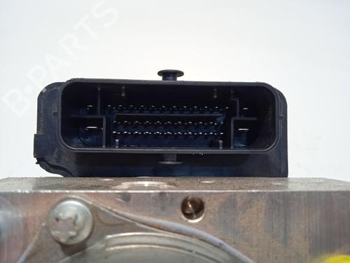 ABS pump RENAULT CLIO V (B7_)  | BP21018313M43