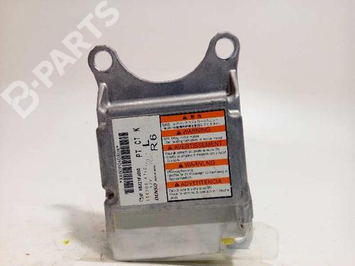 Used ECU airbags SUBARU XV (_GP_) 2.0 D AWD (GPD) (147 hp) 4806160