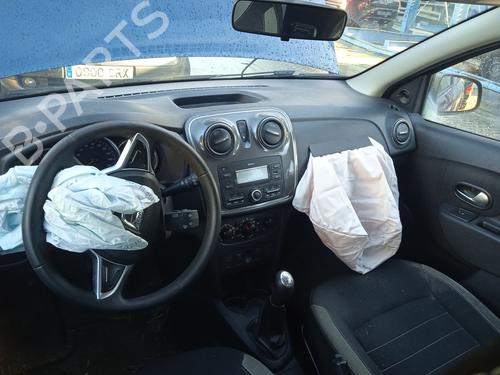 Dør venstre bagtil DACIA SANDERO II 1.0 SCe 75 (B8JC, B8JD, B8NC) | BP31945366C4 