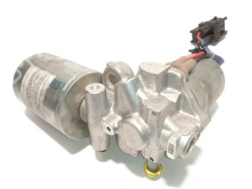 Used Brake master cylinder LEXUS ES (_Z10_, _A10_, _H10_) 300h (AXZH10, AXZH11) (218 hp) 16729120