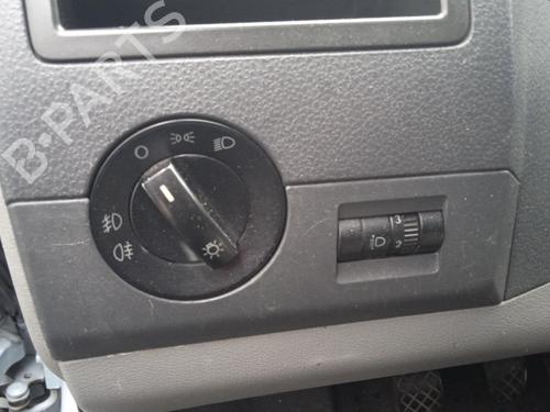 Left front window switch VW TRANSPORTER T5 Van (7HA, 7HH, 7EA, 7EH) 2.5 TDI | BP31063351I27 