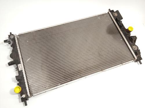 Used Water radiator CHEVROLET ORLANDO (J309) 2.0 D (131 hp) 18549698