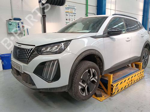 Peças PEUGEOT 2008 II (UD_, US_, UY_, UJ_, UR_, UC_) 1.2 PureTech 100 (USHNK) 4935170