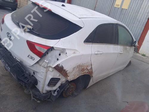 Water radiator HYUNDAI i30 (GD)  | BP26979060M31  - Image 9