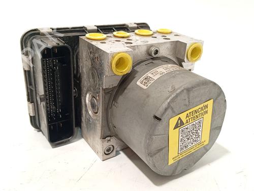 Used ABS pump VW GOLF VII (5G1, BQ1, BE1, BE2) [2012-2021]  31010761