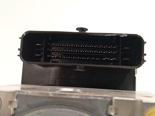 ABS pump BMW 1 (F40) 118 i | BP36645706M43 - Image 4