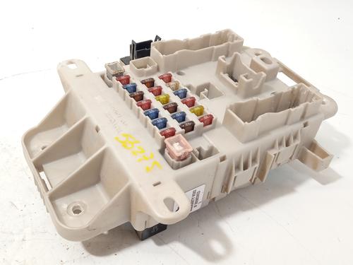 Used Fuse box TOYOTA RAV 4 II (_A2_) 2.0 4WD (ACA21, ACA20) (150 hp) 27676590