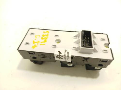 Left front window switch KIA STONIC (YB) | BP27366194I27 - Image 4