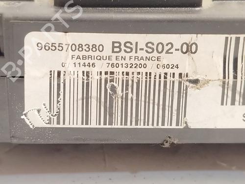 Fuse box PEUGEOT 407 (6D_) 2.0 HDi 135 (6DRHRH, 6DRHRE, 6DRHRG, 6DRHRJ) | BP24140598E1 