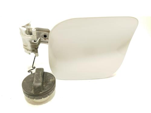 fuel-flap-toyota-c-hr-_x1_-2016-24221622 main image