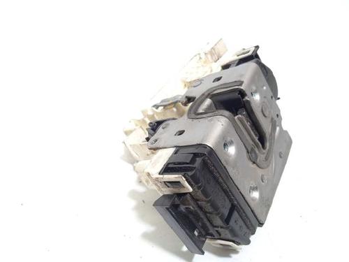 front-left-lock-mercedes-benz-sprinter-35-t-van-b907-b910-a9077200000-9077200000-2018-9820568 main image