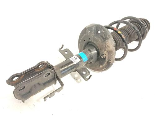 left-front-shock-absorber-nissan-juke-f16_-2019-38348496 main image