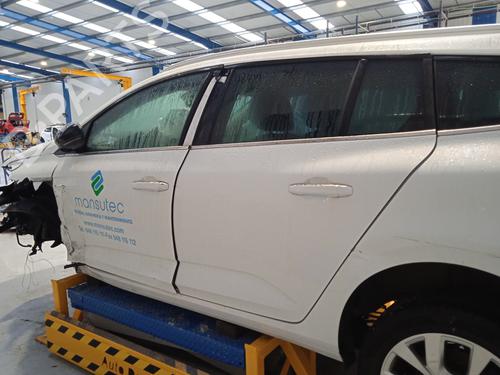 Rear wiper motor RENAULT MEGANE IV Grandtour (K9A/M/N_) 1.5 Blue dCi 115 (K9A6) | BP32322575M102 