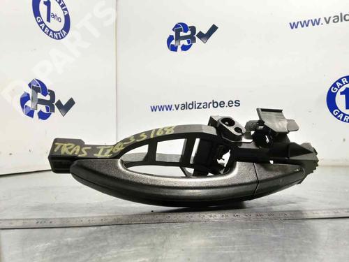 Used Rear left exterior door handle Rear left exterior door handle FORD FOCUS III 1.5 TDCi (120 hp) 1800681 1800681