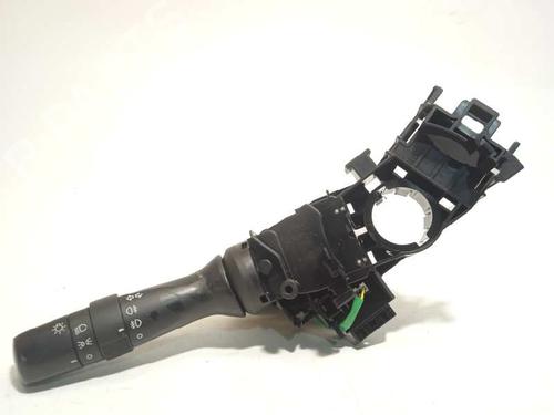 Used Headlight switch TOYOTA YARIS (_P13_) 1.3 (NSP130_, NSP130) (99 hp) 7909282