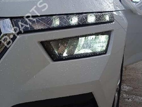 Left front brake caliper SKODA KAMIQ (NW4) 1.0 TSI | BP11562548M105