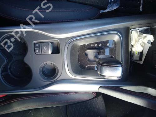 Left front driveshaft RENAULT KADJAR (HA_, HL_) | BP12204550M38