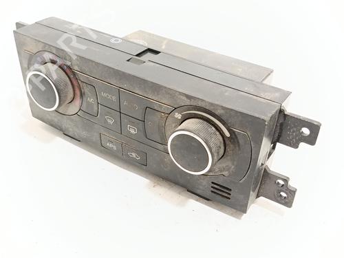 Climate control CHEVROLET CAPTIVA (C100, C140) 2.0 D 4WD | BP36778503I5 - Image 2