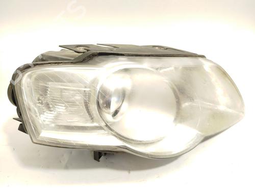 Lyskaster høyre VW PASSAT B6 Variant (3C5) 2.0 TDI 16V (140 hp) 28153166