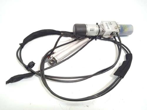 Used Electronic module VOLVO XC70 I Cross Country (295) D5 XC AWD (163 hp) 10810221