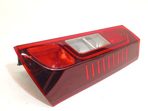Used Right taillight Right taillight RENAULT EXPRESS Box Body/MPV 1.5 Blue dCi 95 (F6AB) (95 hp) 39988193 39988193