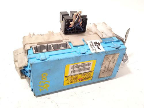Fuse box MITSUBISHI GRANDIS (NA_W) 2.0 DI-D (NA8W) | BP28538865E1
