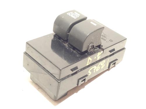 Used Left front window switch Left front window switch KIA VENGA (YN) 1.4 CVVT (90 hp) 33426768 33426768