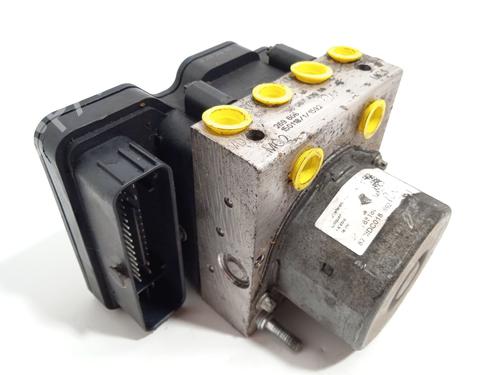 Used ABS pump PEUGEOT 308 II (LB_, LP_, LW_, LH_, L3_) [2013-2021]  18712833