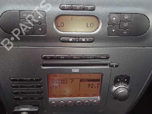Gear lever SEAT LEON (1P1) 2.0 FSI | BP7889876M90 