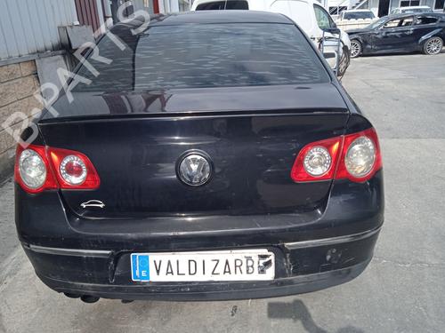 Right taillight VW PASSAT B6 (3C2) 2.0 TDI 16V | BP20172728C35  - Image 9