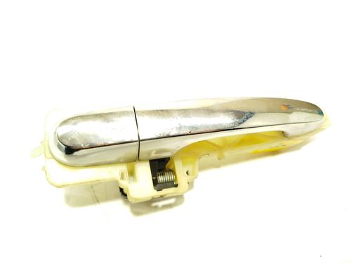 front-right-exterior-door-handle-kia-sorento-ii-xm-2009-2010-2011-2012-2013-2014-2015-2016-32091536 main image