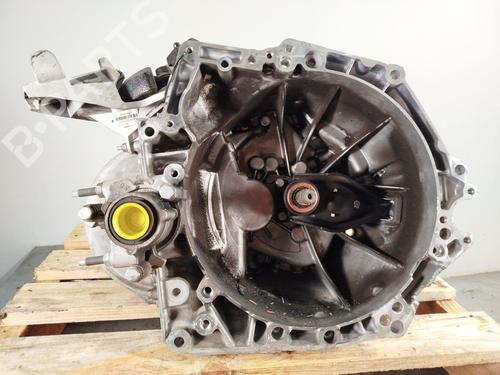 Used Gearbox PEUGEOT 2008 II (UD_, US_, UY_, UJ_, UR_, UC_) 1.2 PureTech 130 (USHNS, URHNS) (130 hp) 30931892