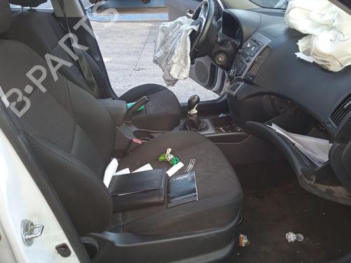 Instrument cluster HYUNDAI i30 (FD) | BP19286644C47