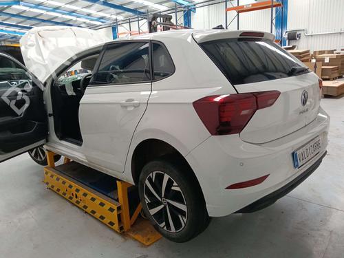 Left front window switch VW POLO VI (AW1, BZ1, AE1) 1.0 TSI | BP38346880I27 - Image 25