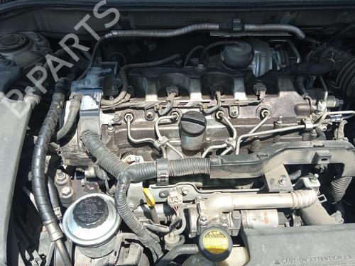 Left headlight TOYOTA AVENSIS Saloon (_T25_) 2.0 D-4D (ADT250_, ADT250R) | BP27681809C28